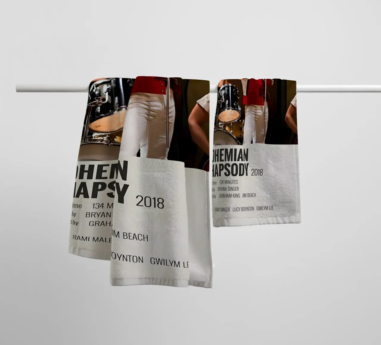 BOHEMIAN RHAPSODY 2018 asciugamano da bagno da MVFminimalist