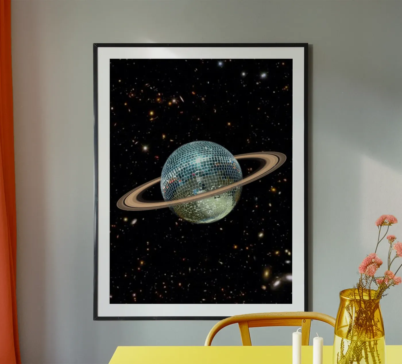 Saturn Disco poster da MsGonzalez