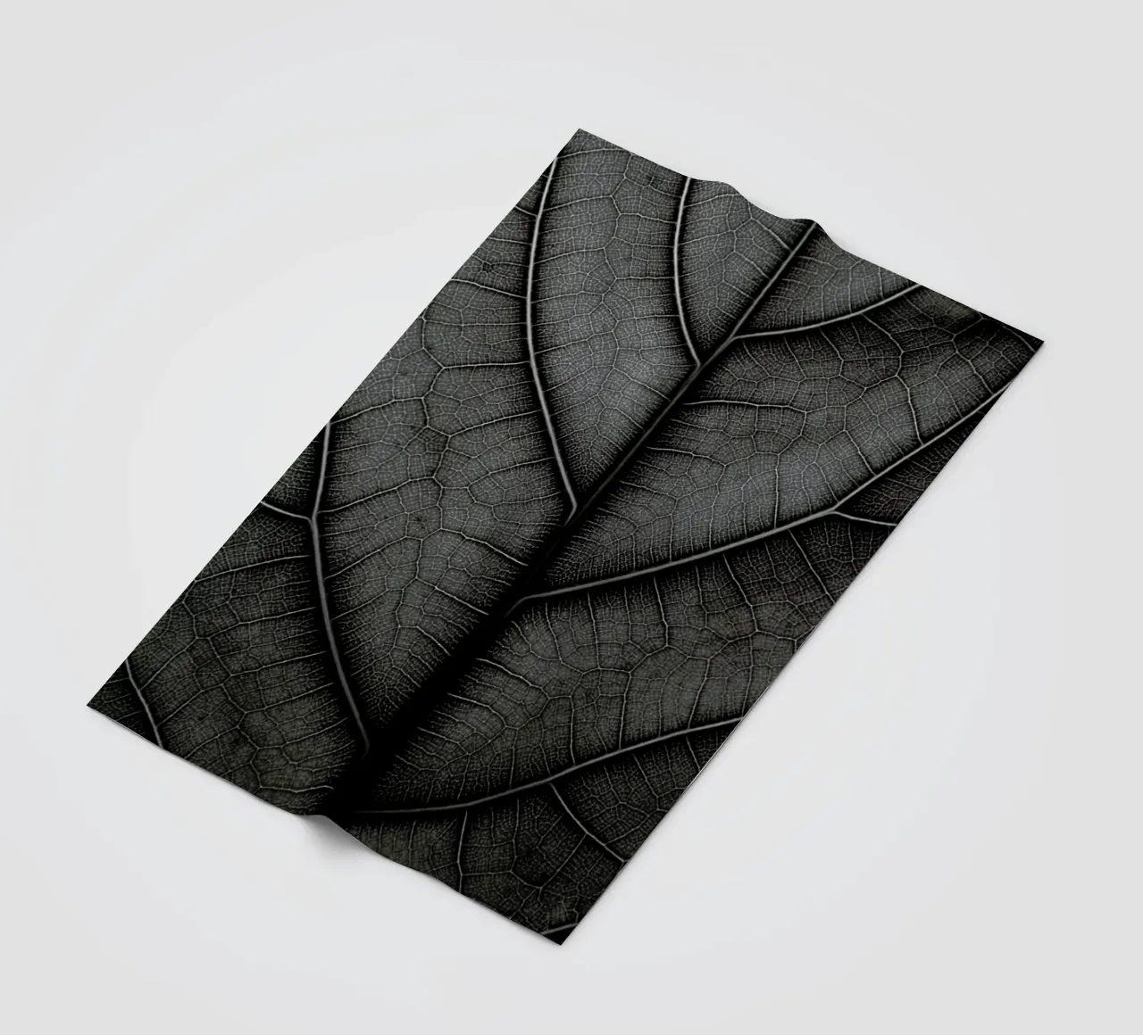 Black Leaf Fiddle Leaf Fig Tree coperta in pile da Studio Nahili