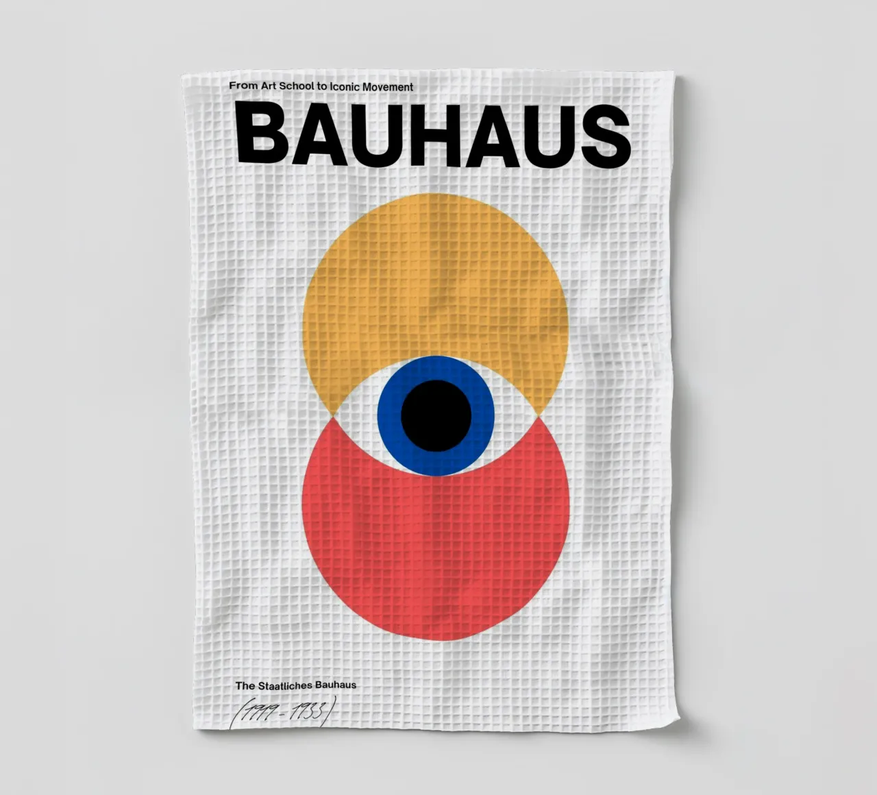 Bauhaus Eye - Géométrie abstraite en rouge et jaune torchon de Casa Calm