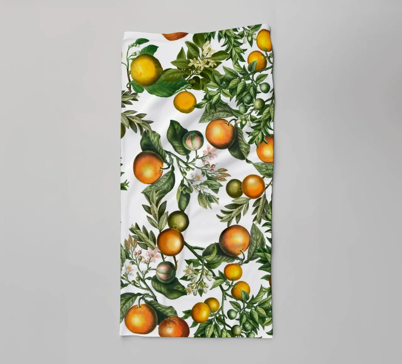 Arance su bianco Stampa botanica di agrumi freschi asciugamano da bagno da Stilrausch