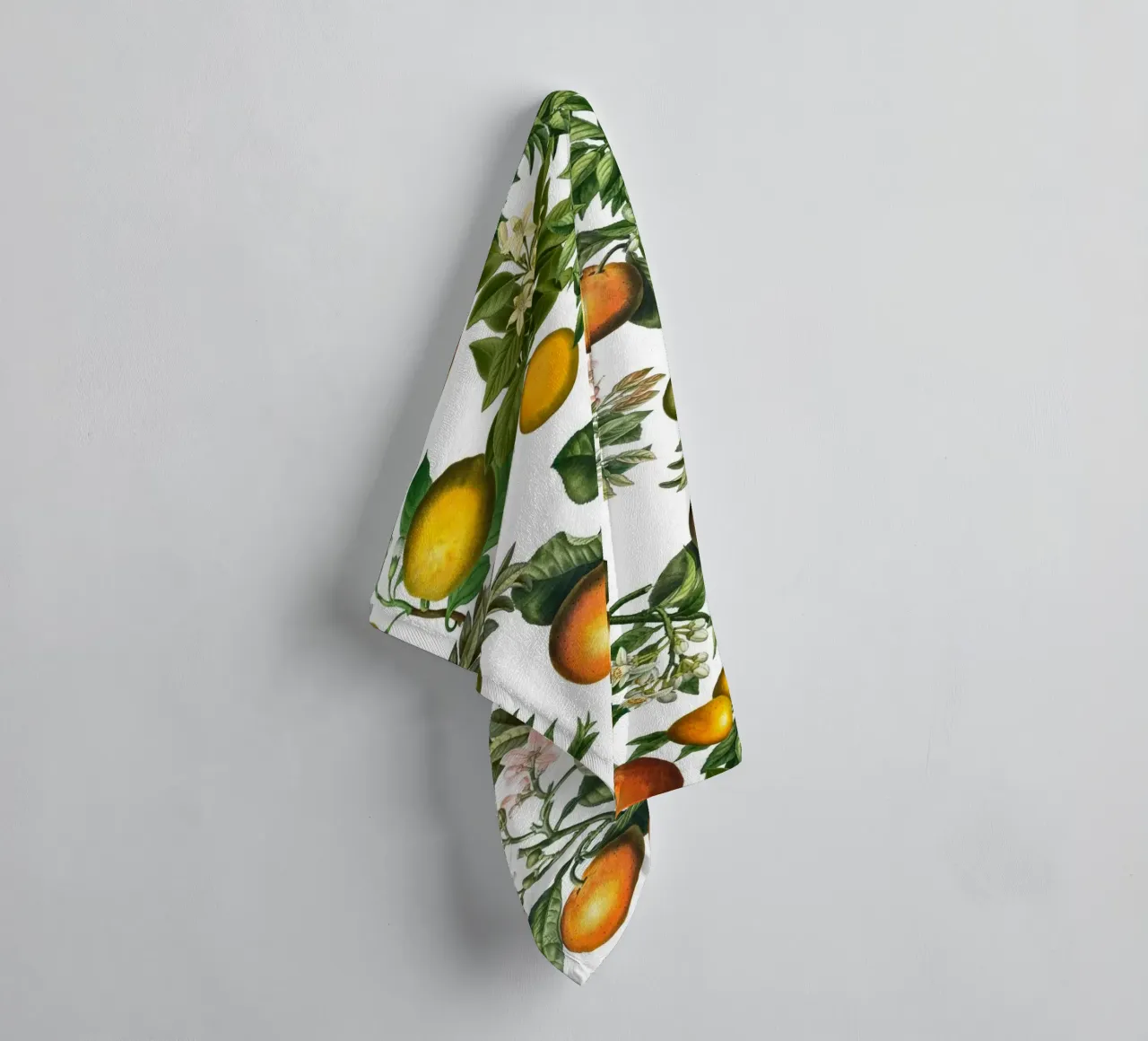Arance su bianco Stampa botanica di agrumi freschi asciugamano da bagno da Stilrausch