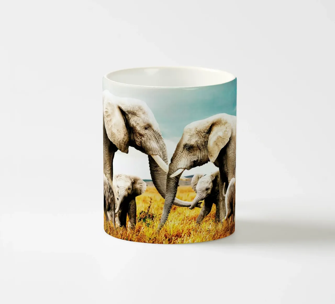 Elephant Family tazza in ceramica da Wouter Rikken