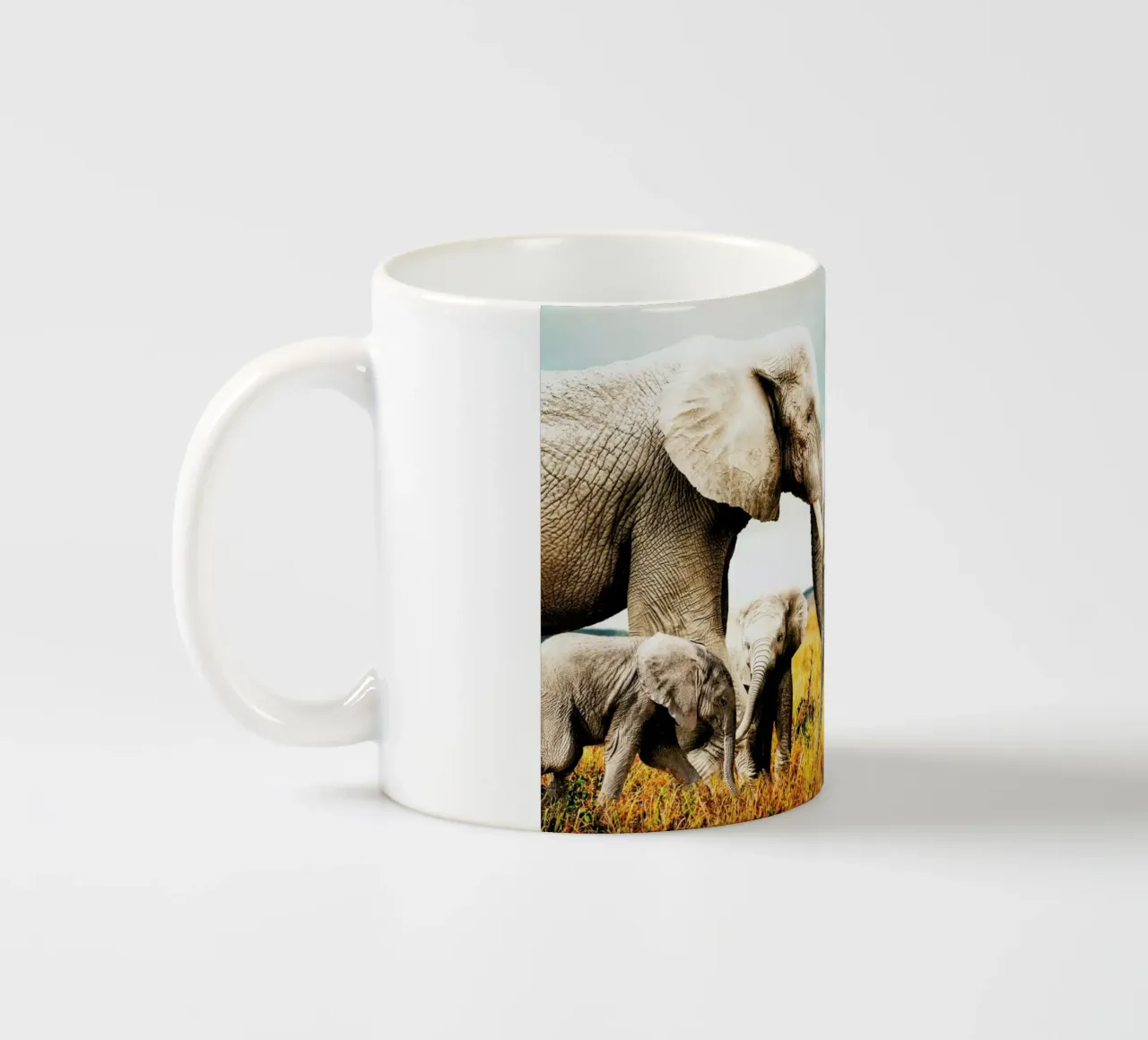 Elephant Family tazza in ceramica da Wouter Rikken