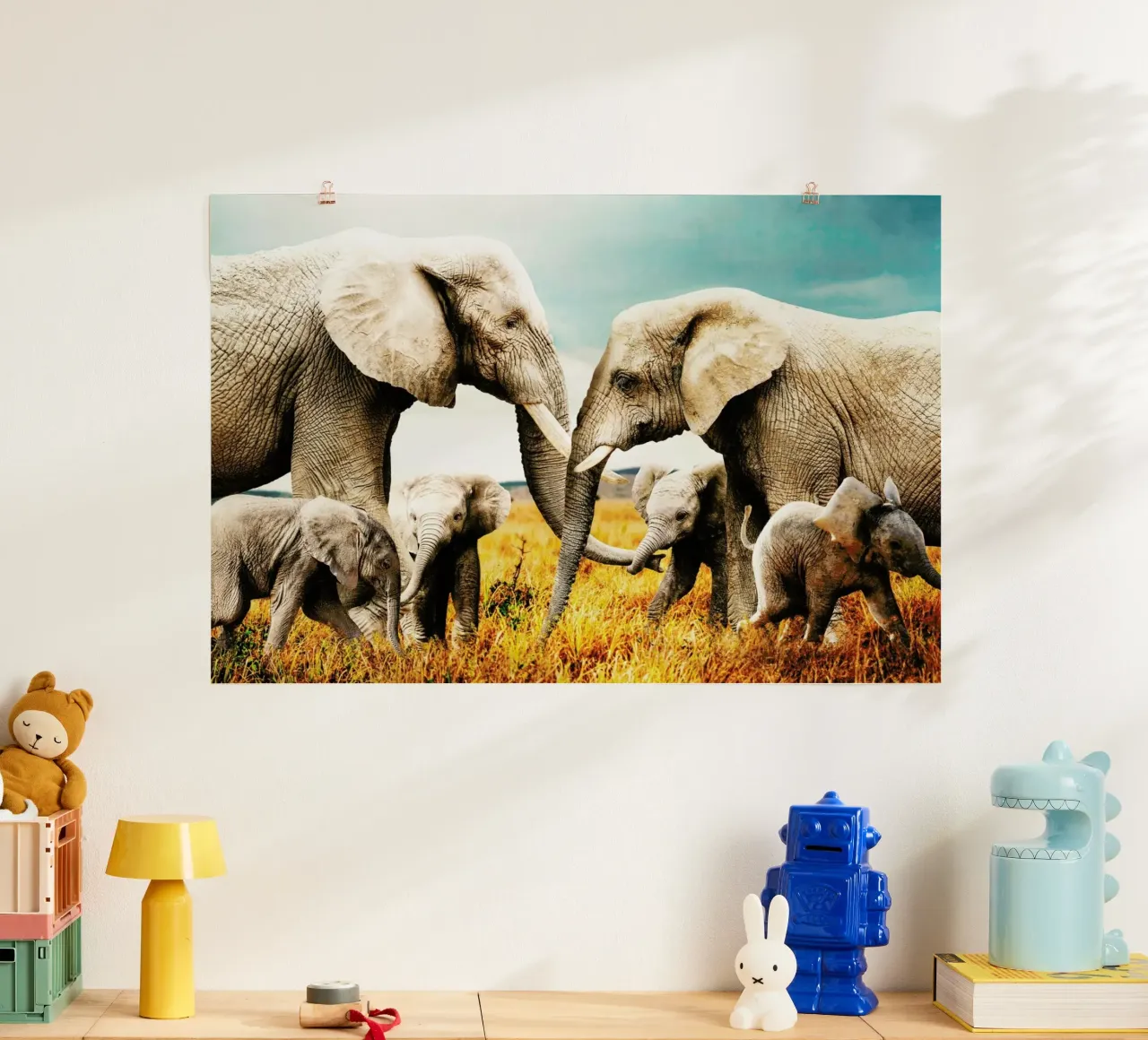 Elephant Family poster con telaio in legno da Wouter Rikken