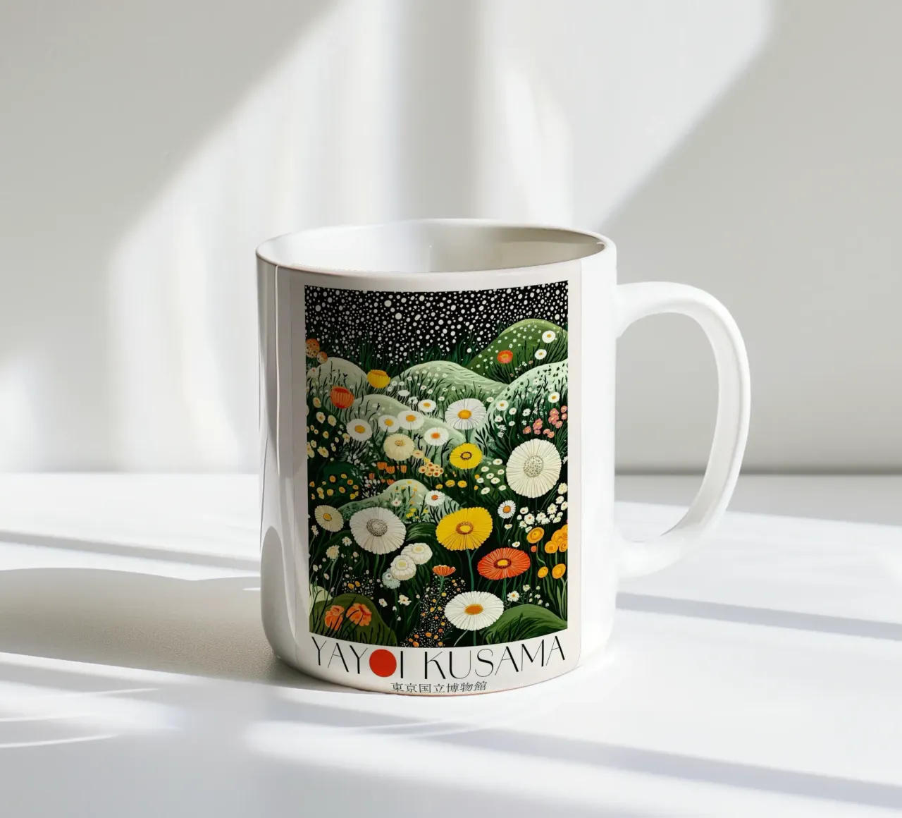 colline fiorite tazza in ceramica da Luke Yaeger