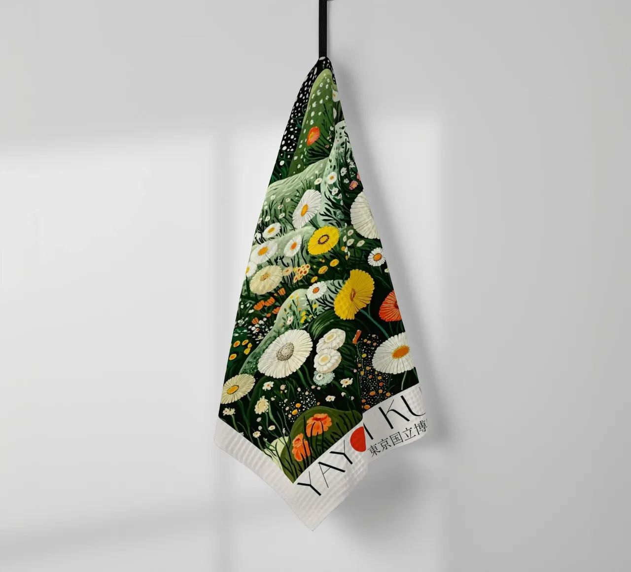 Blumenhügel Geschirrtuch von Luke Yaeger