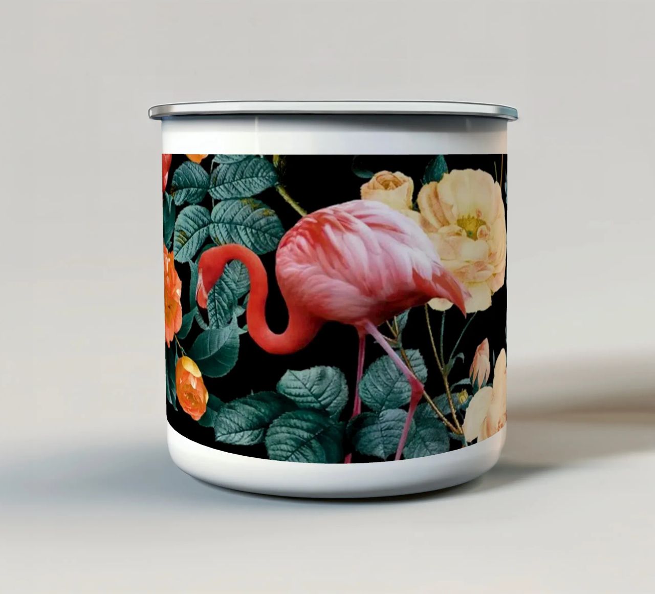 Floral and Flamingo II tazza in smalto da burcukorkmazyurek
