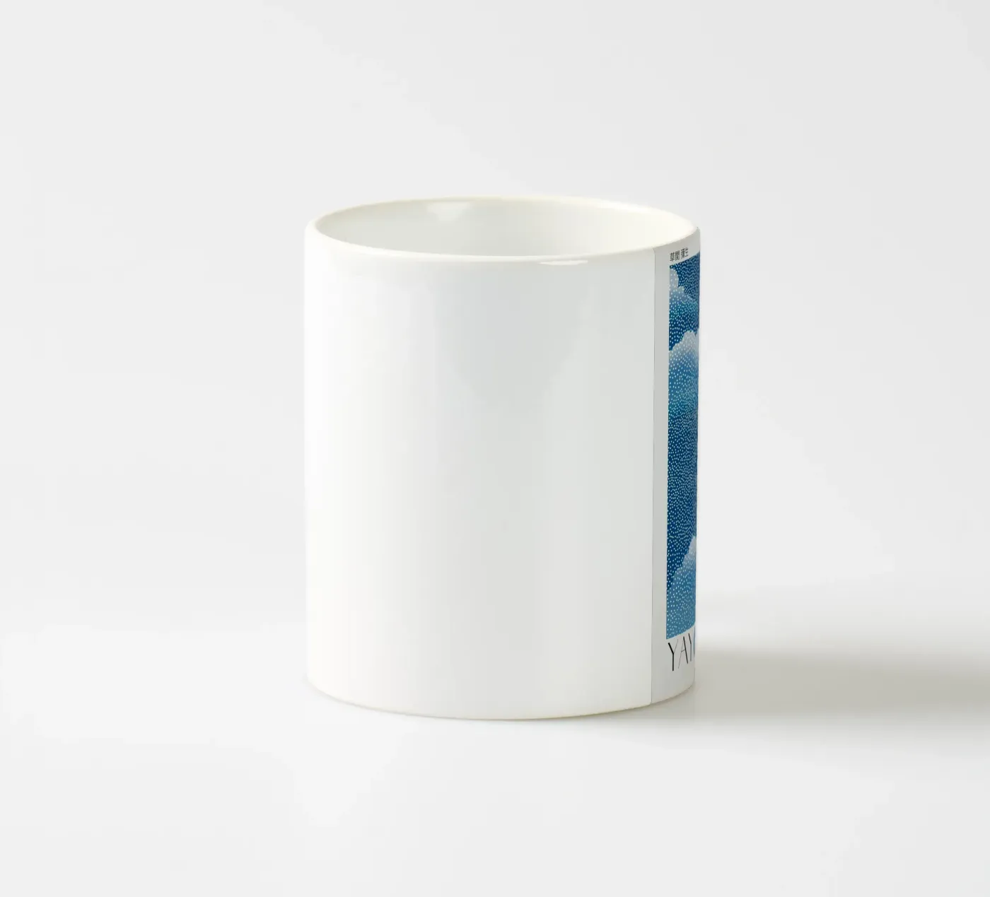 clouds dots Keramik Tasse von Luke Yaeger
