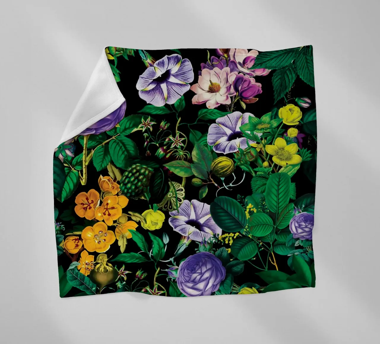 Future Nature II coperta in pile da burcukorkmazyurek