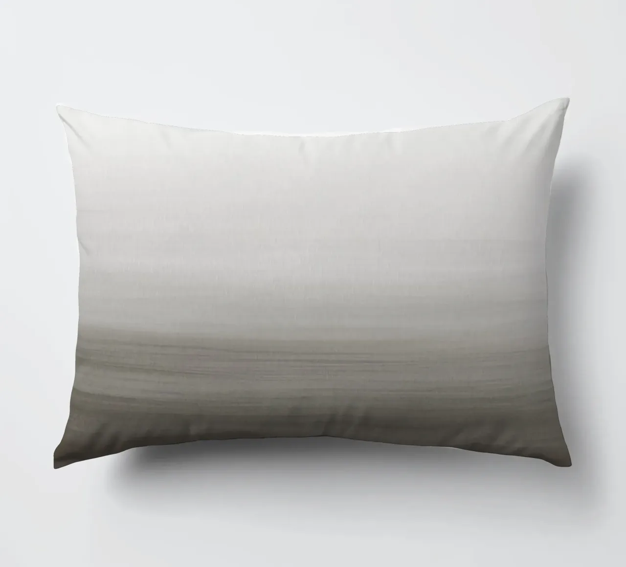 Gradiente di acquerello grigio taupe cuscino da NouveauPrints