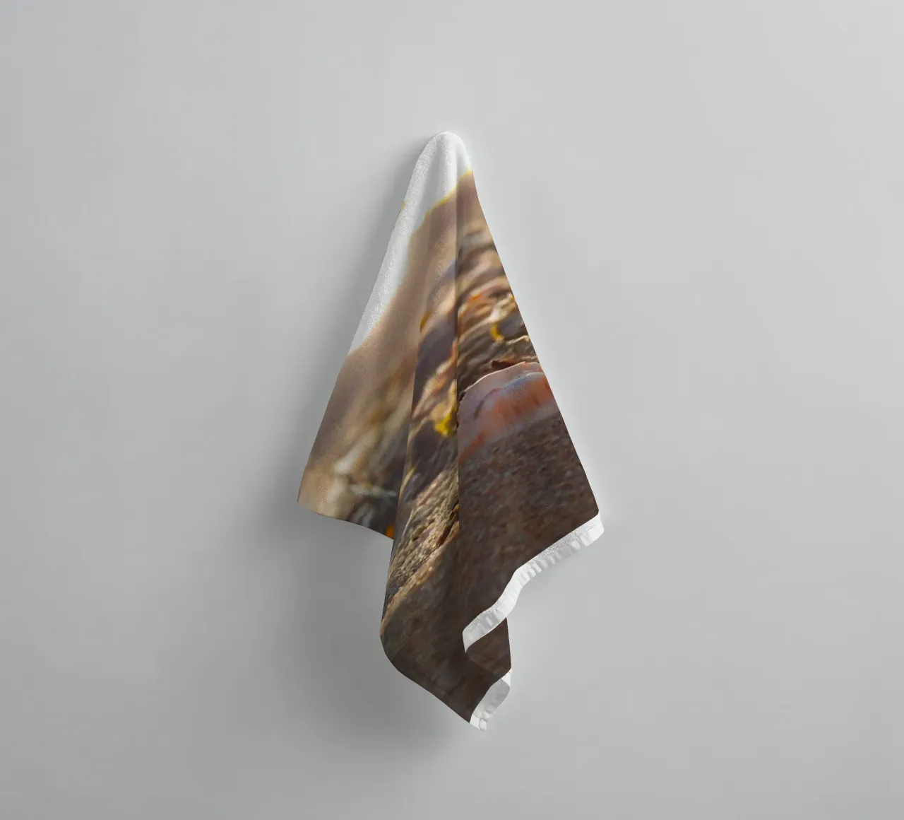 Feather with its shell towel by MiniClic