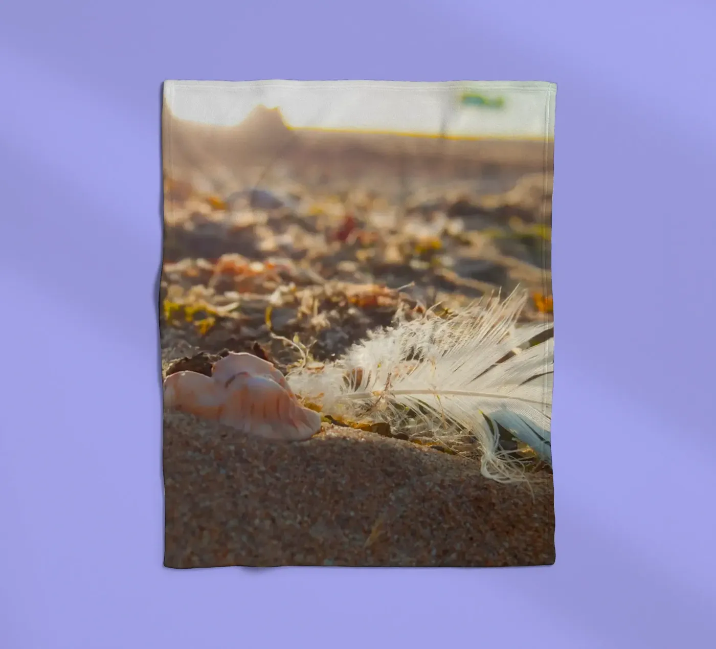 Feather with its shell fleece blanket by MiniClic