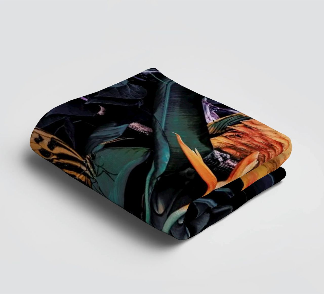Jungle Scene 2 towel by Wouter Rikken
