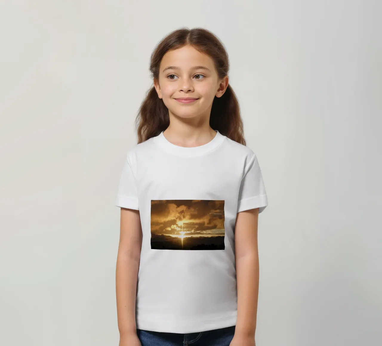 nuvole al tramonto t-shirt bambini da Earthly Visions
