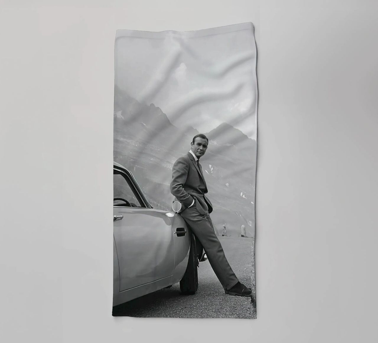 Sean Connery con l'Aston Martin DB5 1964 asciugamano da bagno da maria Shop