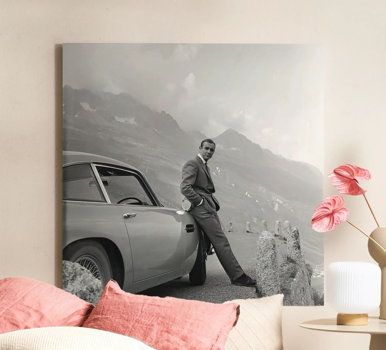 Sean Connery con l'Aston Martin DB5 1964 tela da maria Shop