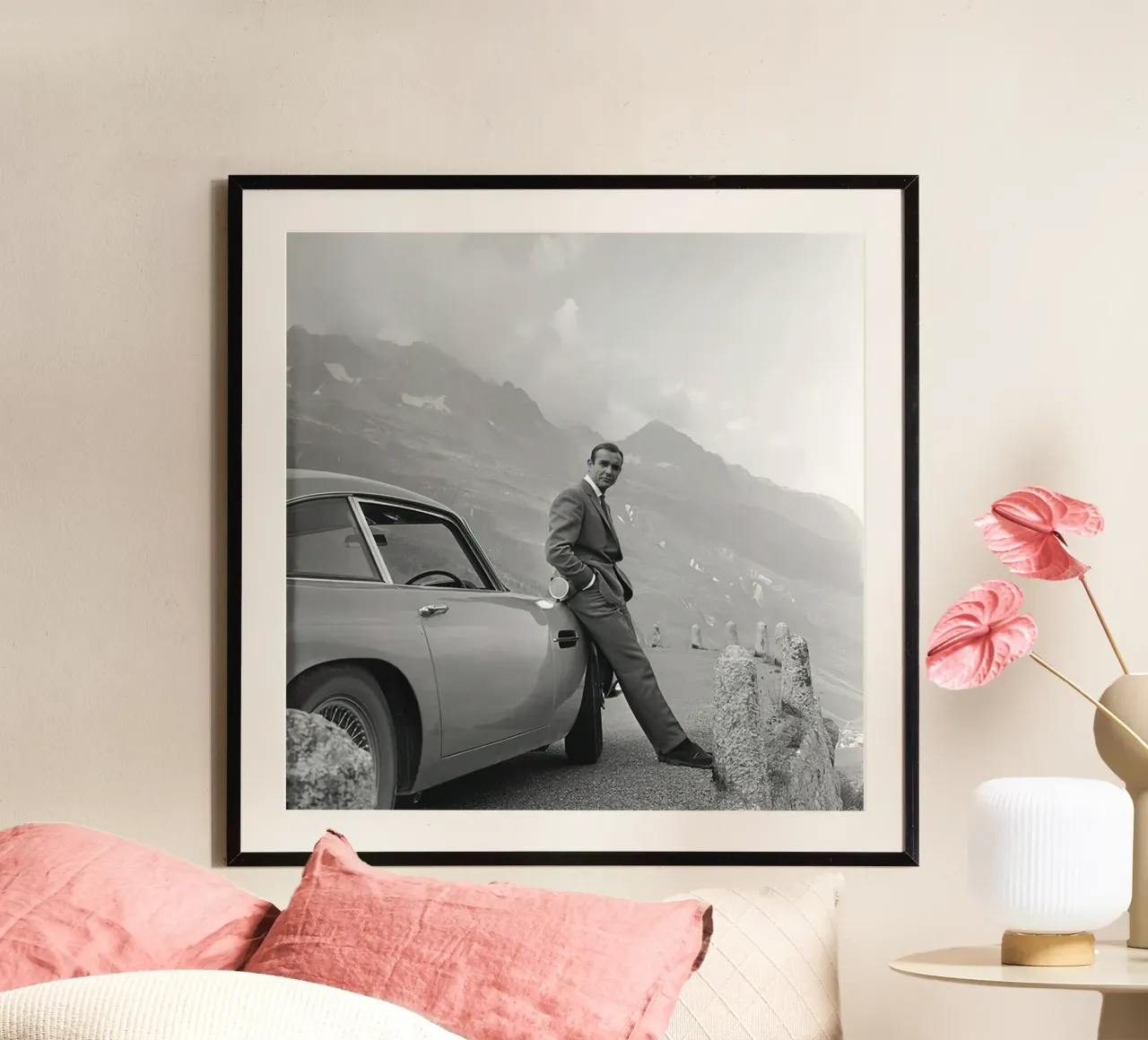 Sean Connery mit Aston Martin DB5 1964 Hahnemühle von maria Shop