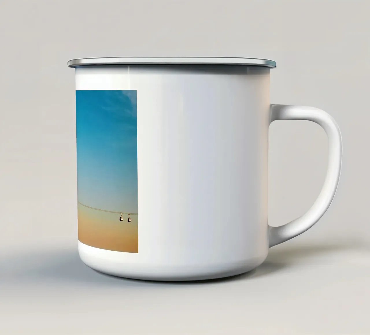 Funivie a Orange Sunset tazza in smalto da KISSA STUDIO