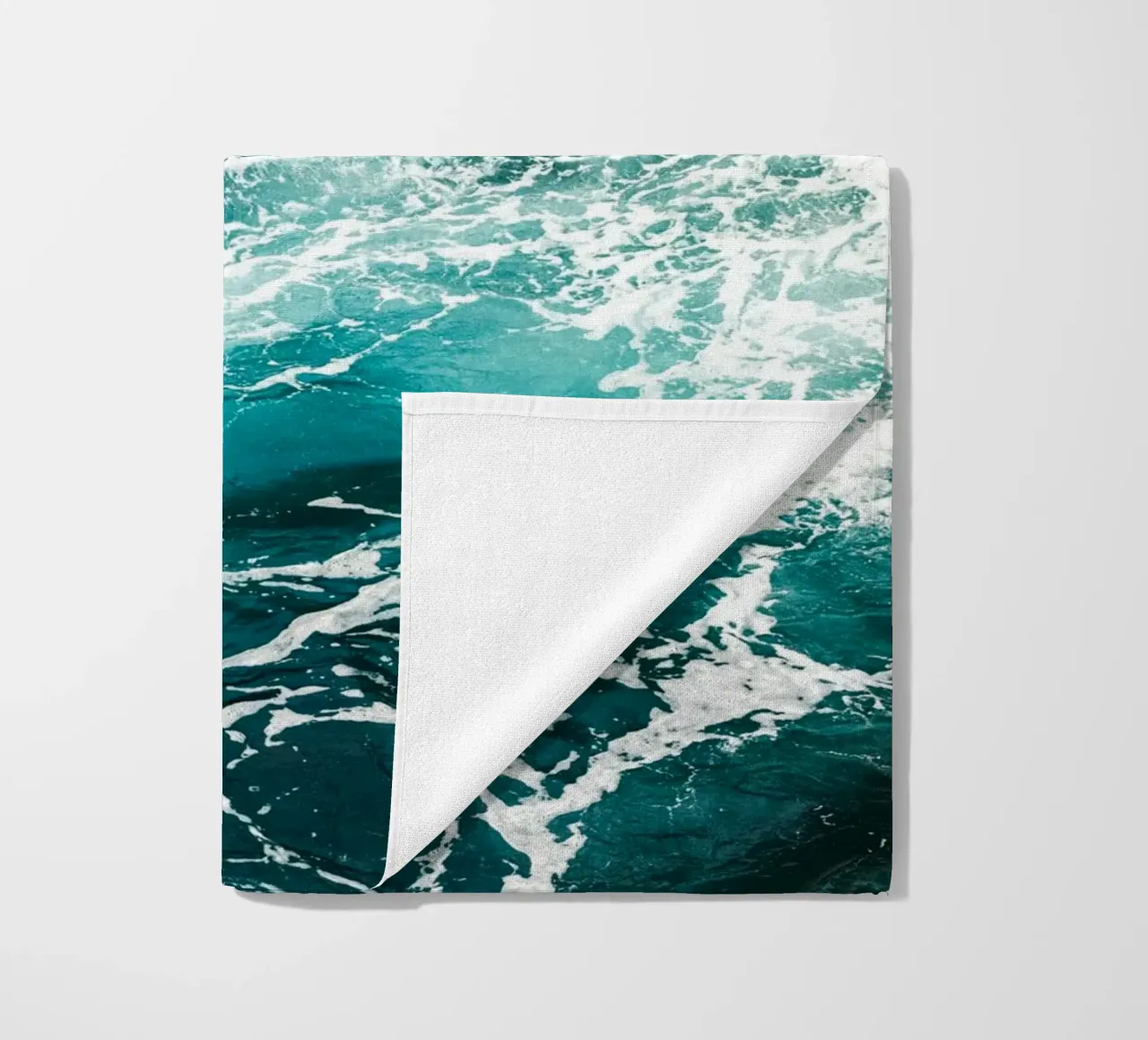 ocean waves telo mare da Earthly Visions