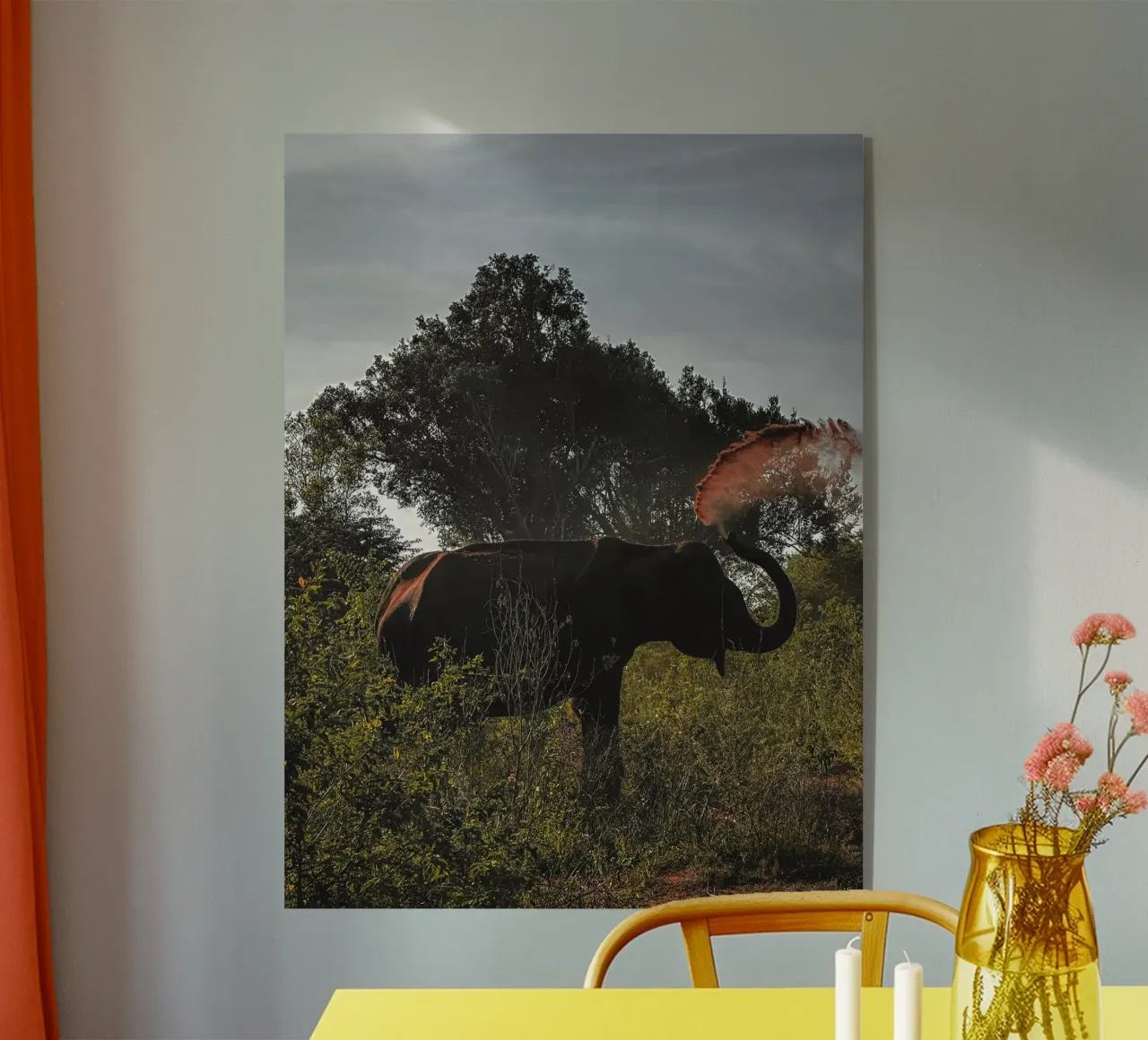 Sand-Elefant: Staubtanz im Morgenlicht plexiglass da Thilo Grøsch