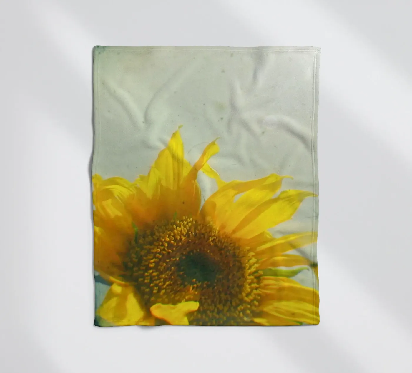 Sunburst Fleecedecke von Cassia Beck Photography