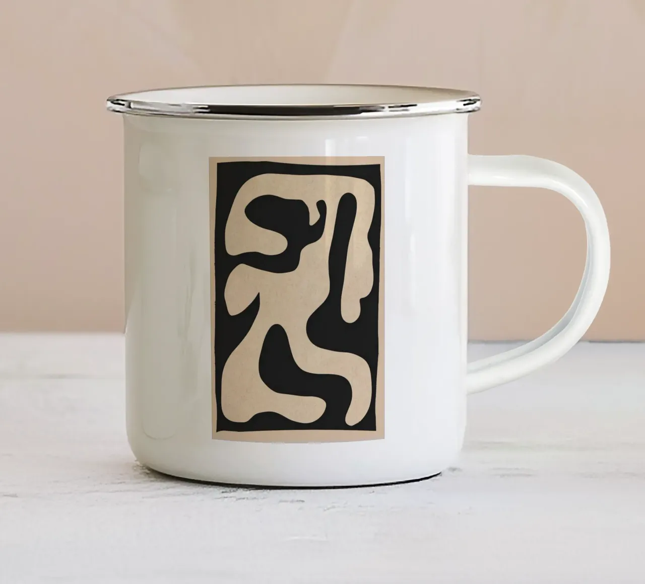 Abstracte minimale vorm emaille mok van ThingDesign