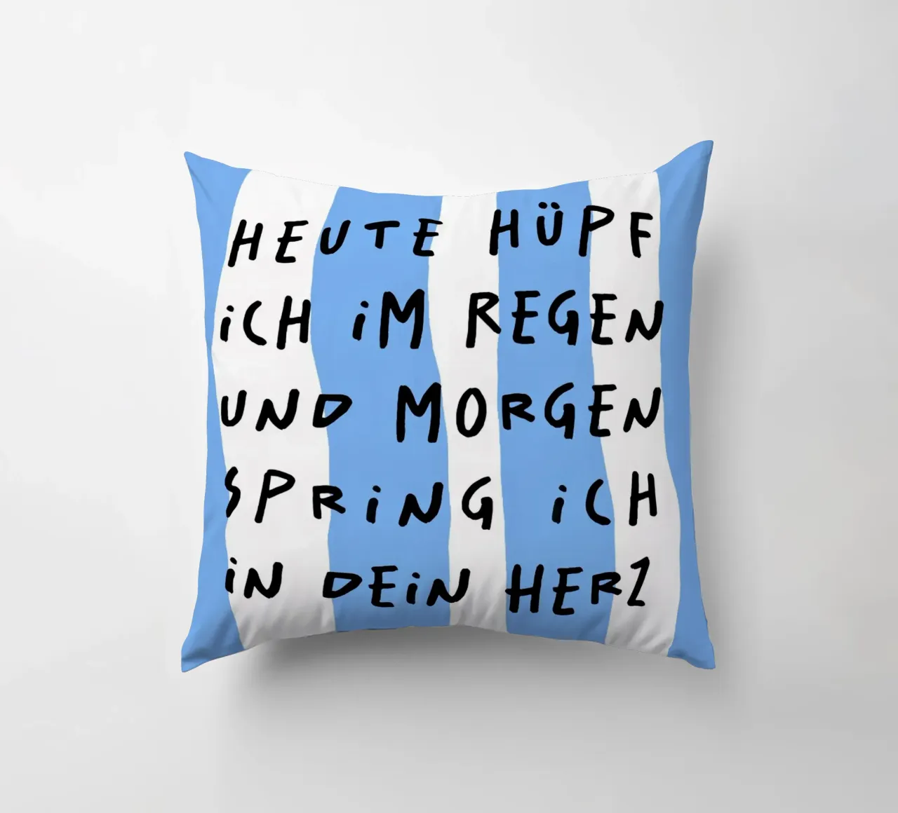 heute hüpf ich im Regen und morgen spring.. cuscino da FRICKE DESIGN