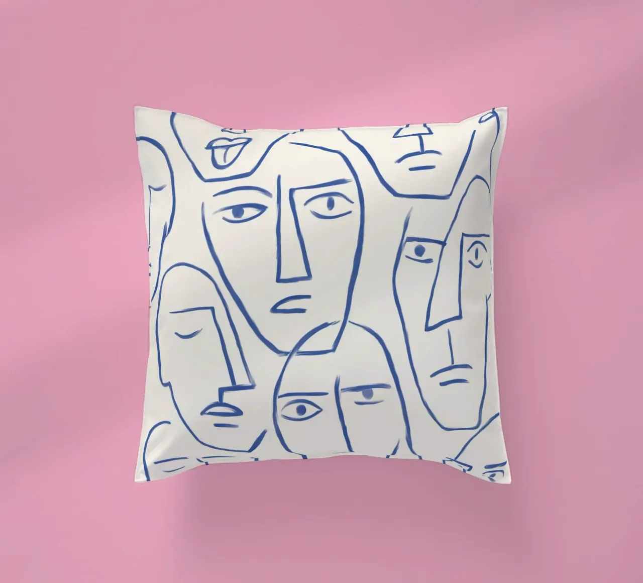 Faces of the Invisible cuscino da artesutileco