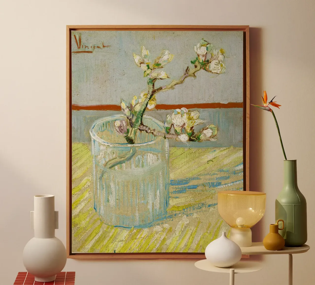 Il rametto di mandorlo in fiore in un bicchiere di Vincent van Gogh (188 tela con Cornice a cassetta da Van Gogh Prints