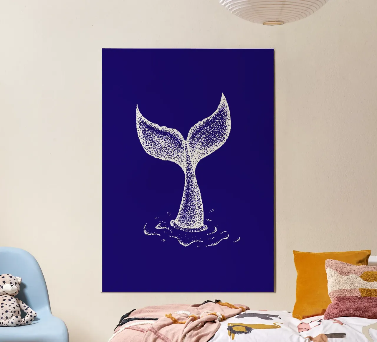 Impression d'art sur la queue de baleine - Décor sur la conservation des océans poster avec cadre en plastique de ClubArt