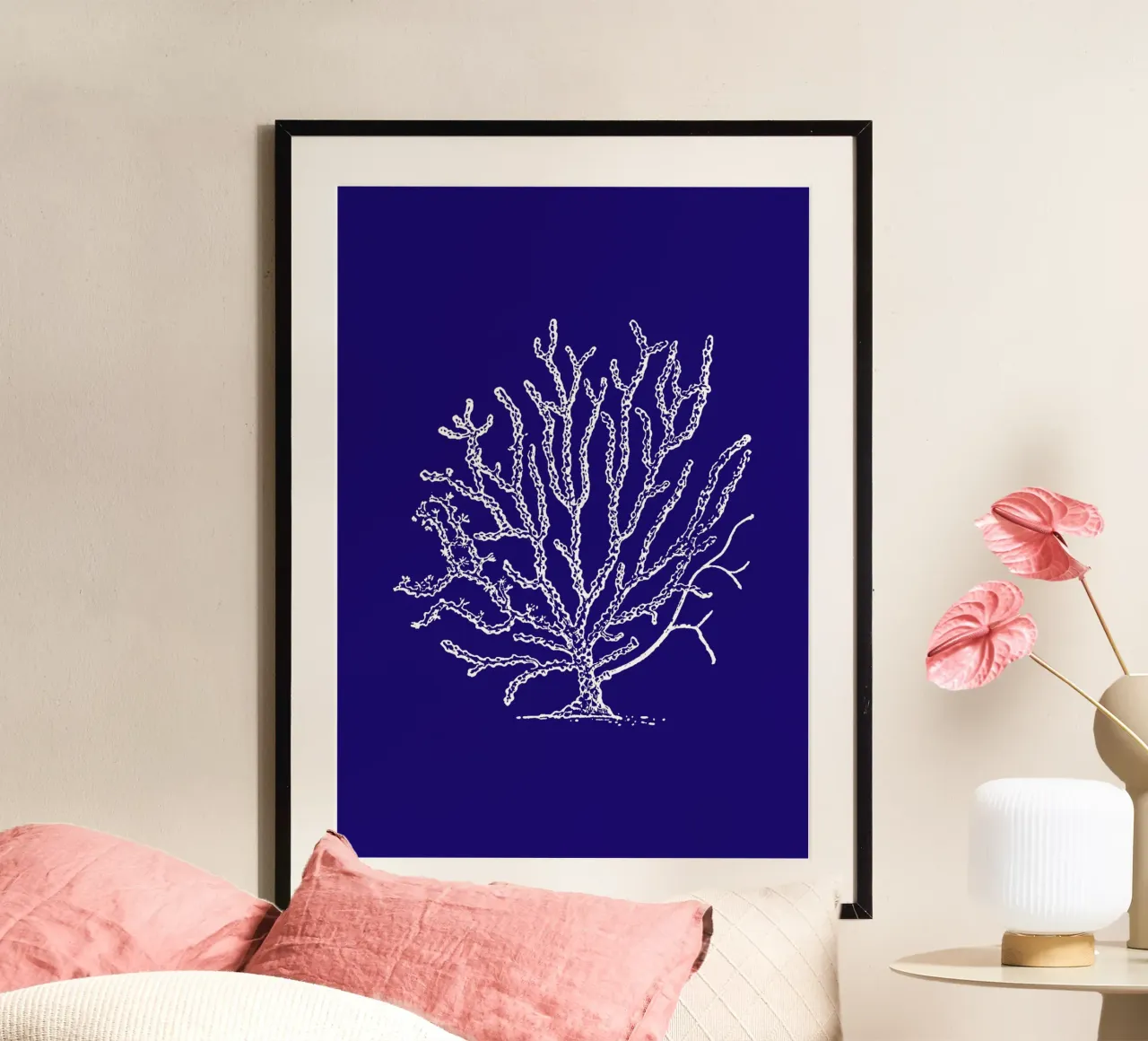 Komplizierte weiße Korallenriff Kunst - Tiefblauer Ozean Druck Hahnemühle von ClubArt
