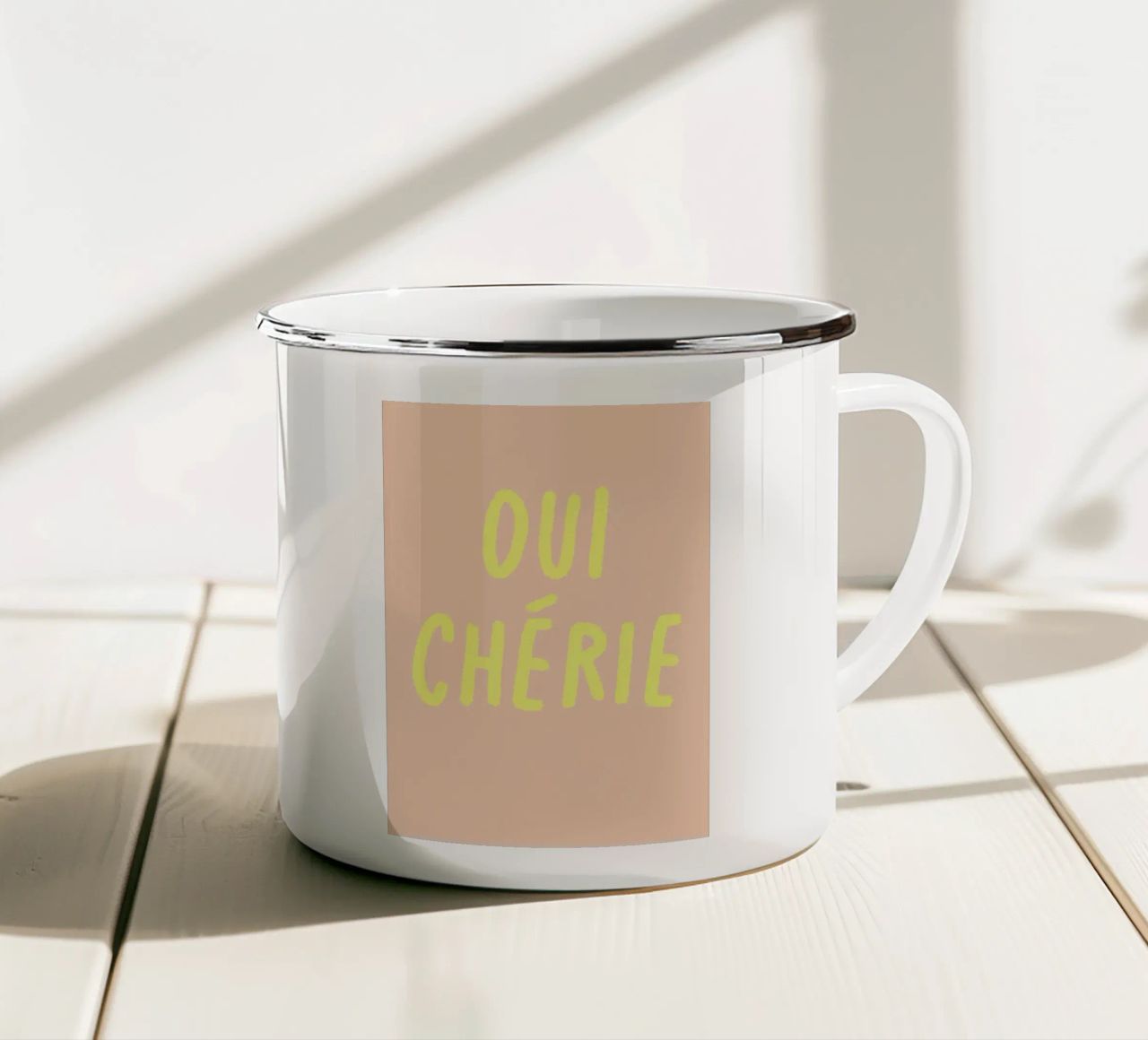 Oui chérie. tazza in smalto da FRICKE DESIGN