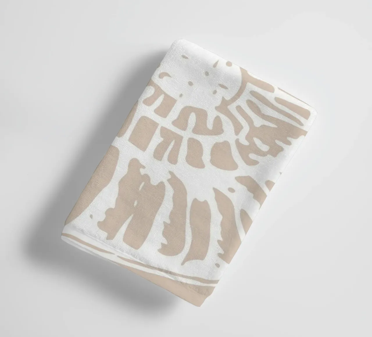 Nautilus Schelp Beige Print - Minimalistische Oceaan Kunst badhanddoek van ClubArt