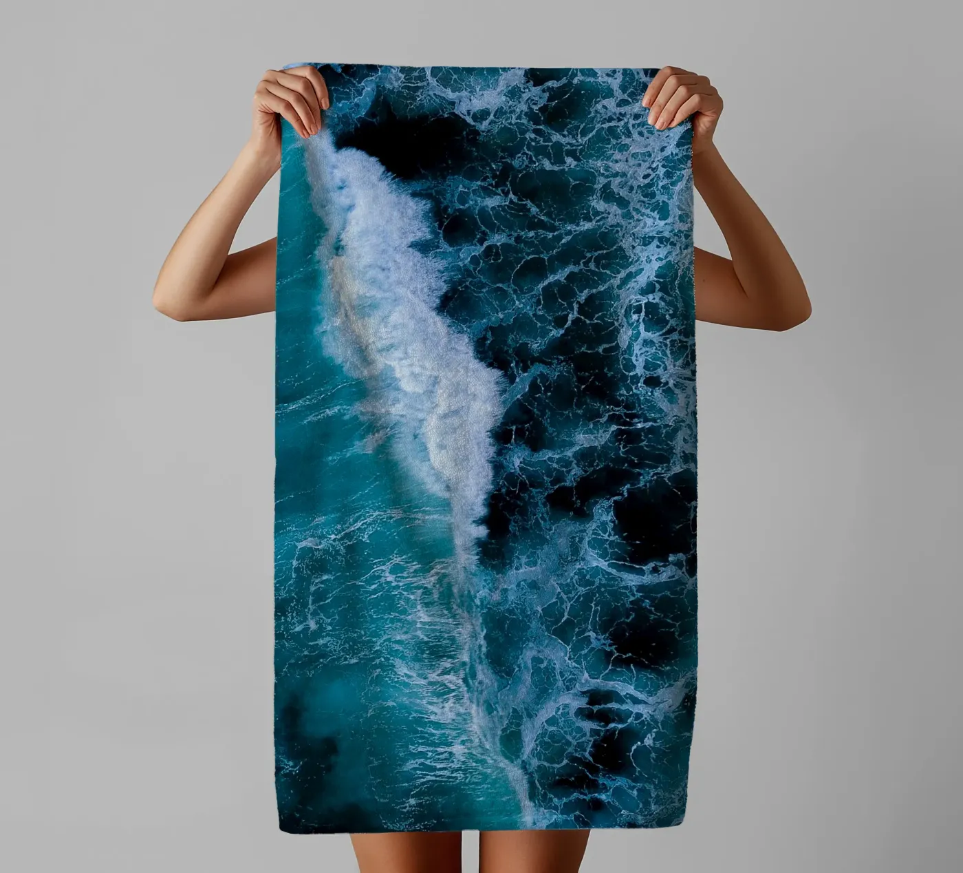 Waves towel by Thilo Grøsch