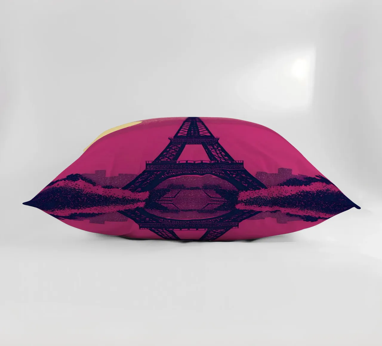 Eiffelturm Kissen von SOUL SHOP