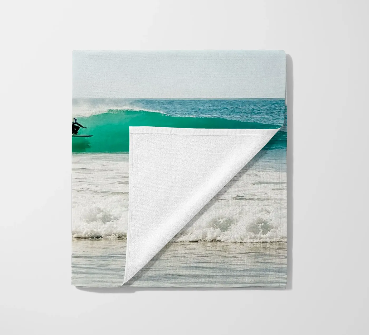 Surf it beach towel by Thilo Grøsch