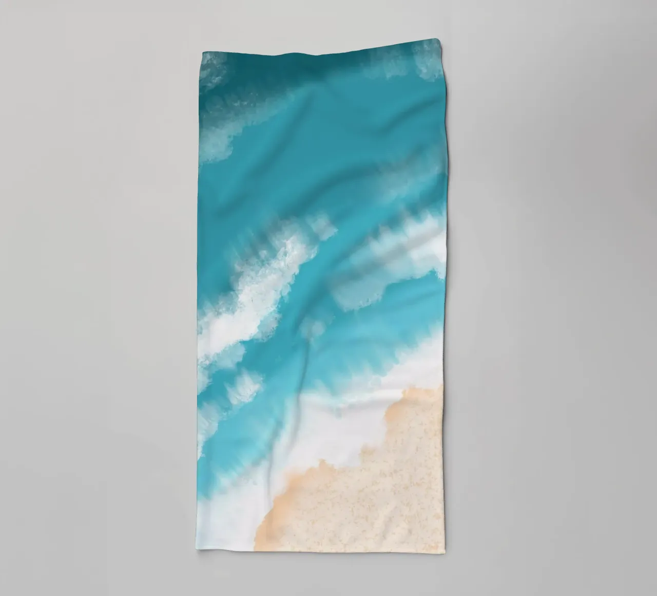 Impression d'art "Aerial Beach Waves" - Vue côtière de l'océan serviette de bain de ClubArt