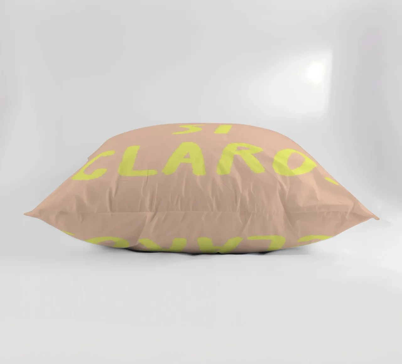 Si claro. cuscino da FRICKE DESIGN