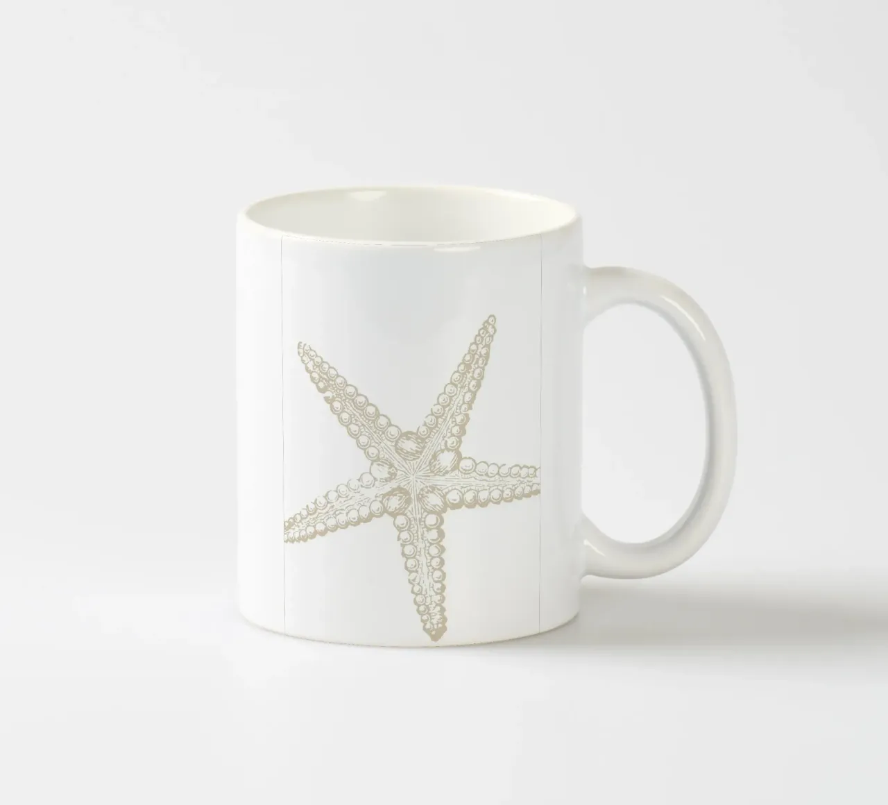 Vintage Starfish Line Art - Neutro bianco oceano tazza in ceramica da ClubArt
