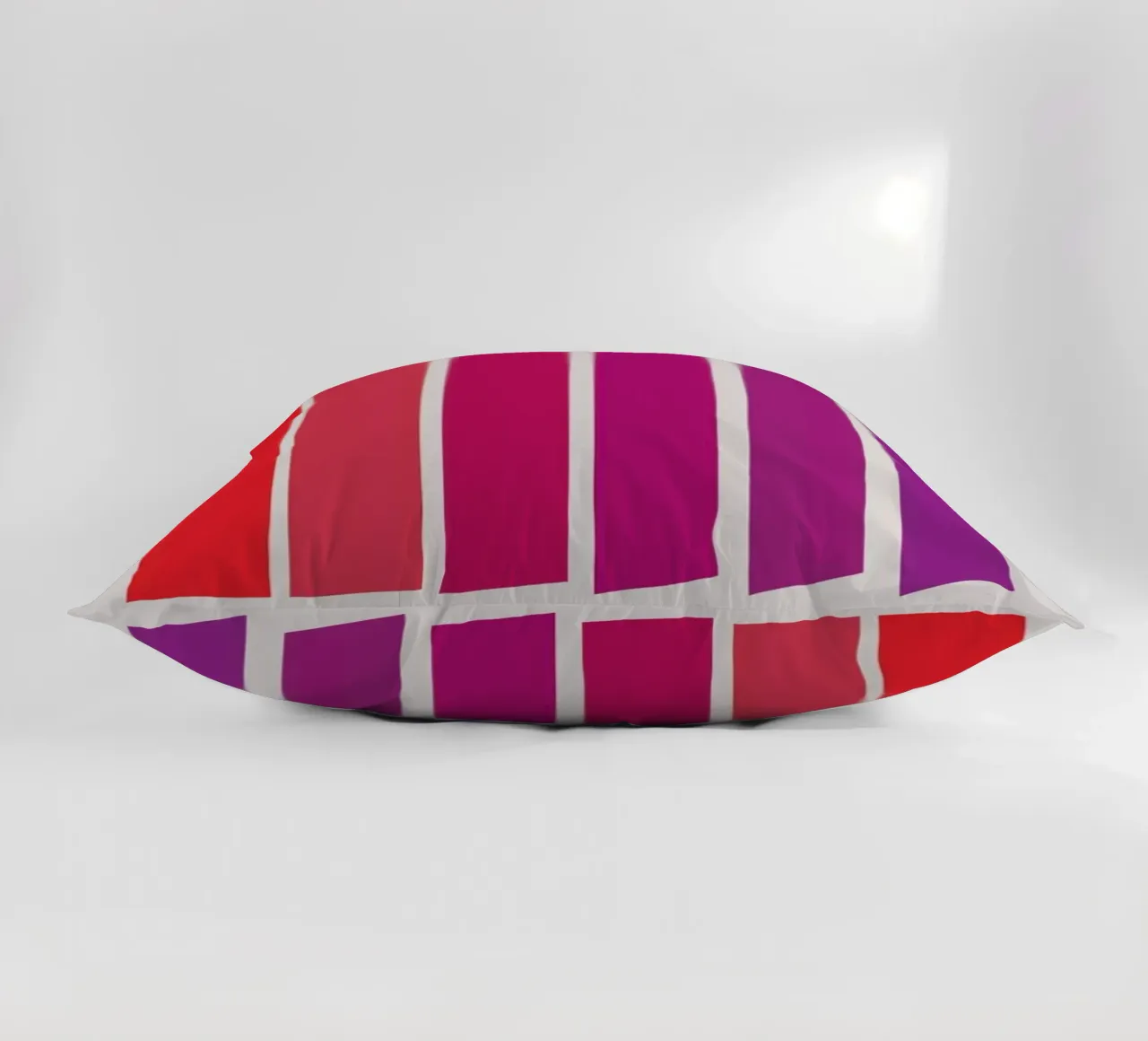 Senses - Space cuscino da Ash Nico
