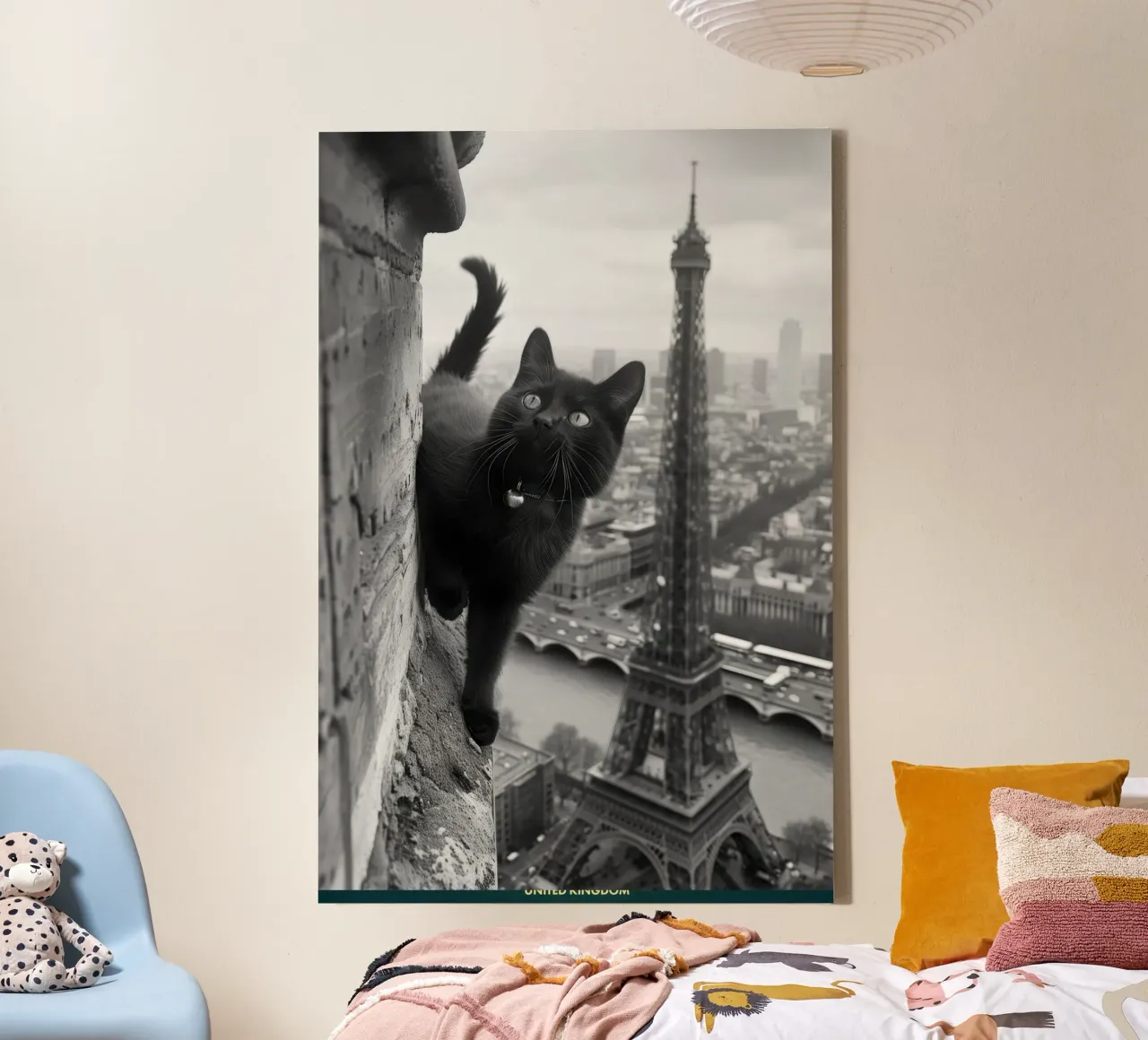 Kitty in Parijs canvas met Baklijst van Beauty wall