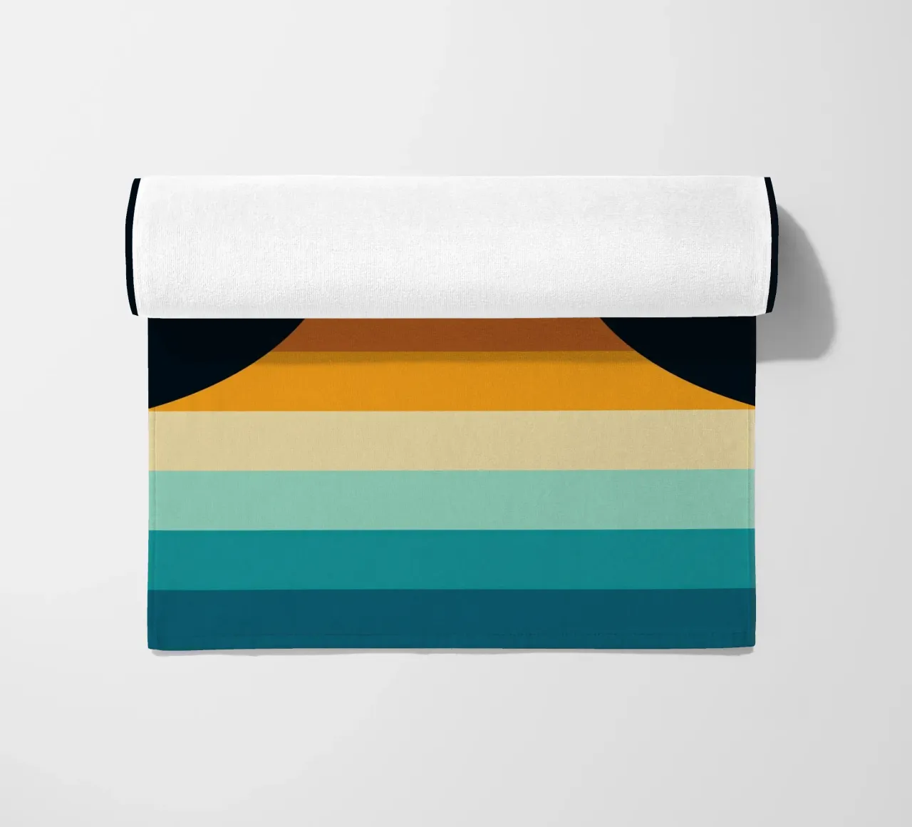 Retro Pijl Boost Hoog strandhanddoek van Retro Boy Art