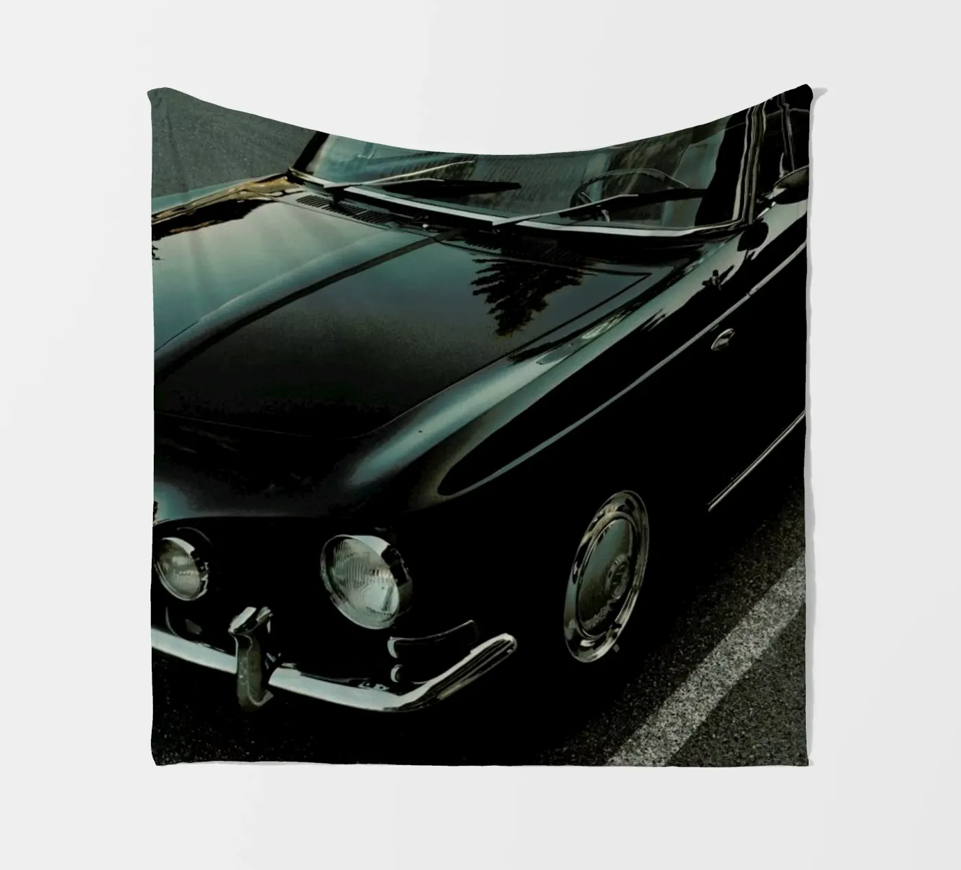 Oldtimer Sundown fleece blanket by Sebastian Hilgetag