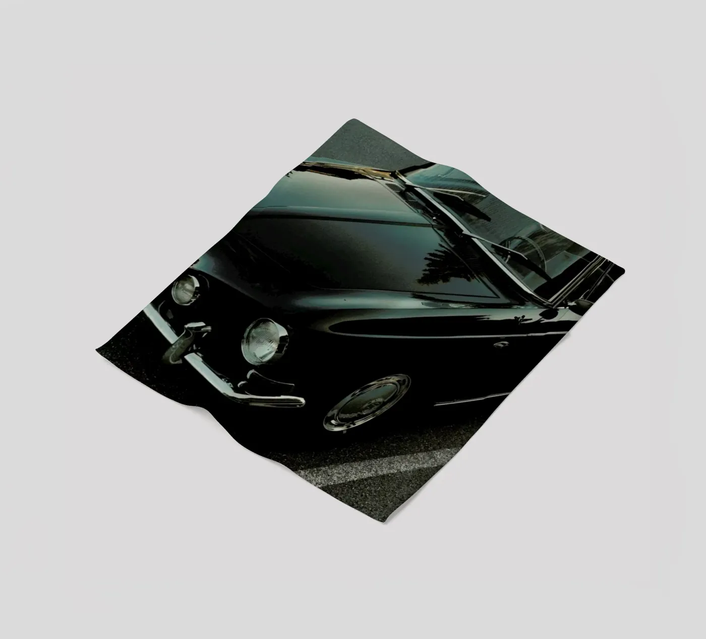 Oldtimer Sundown fleece blanket by Sebastian Hilgetag