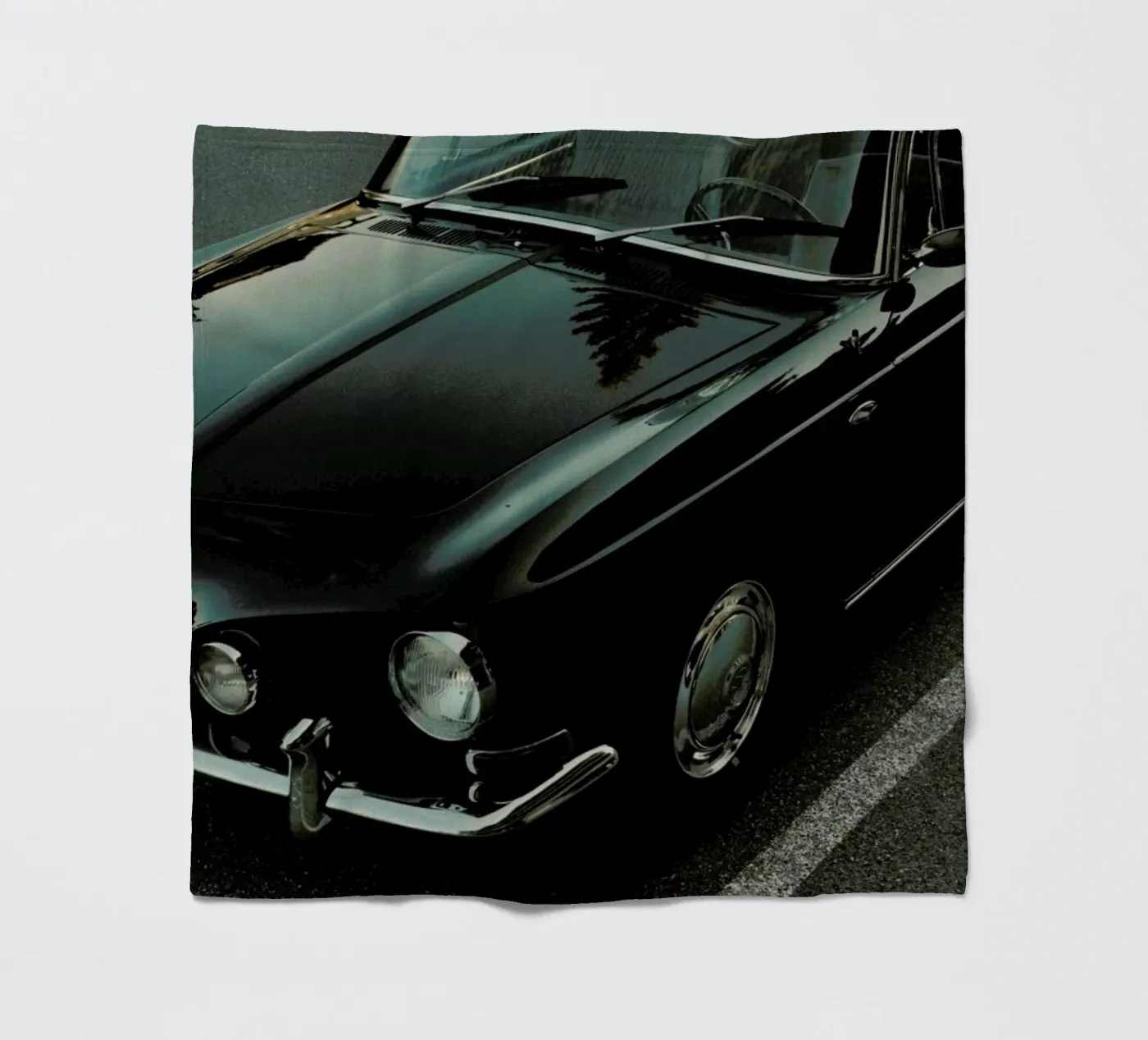 Oldtimer Sundown fleece blanket by Sebastian Hilgetag