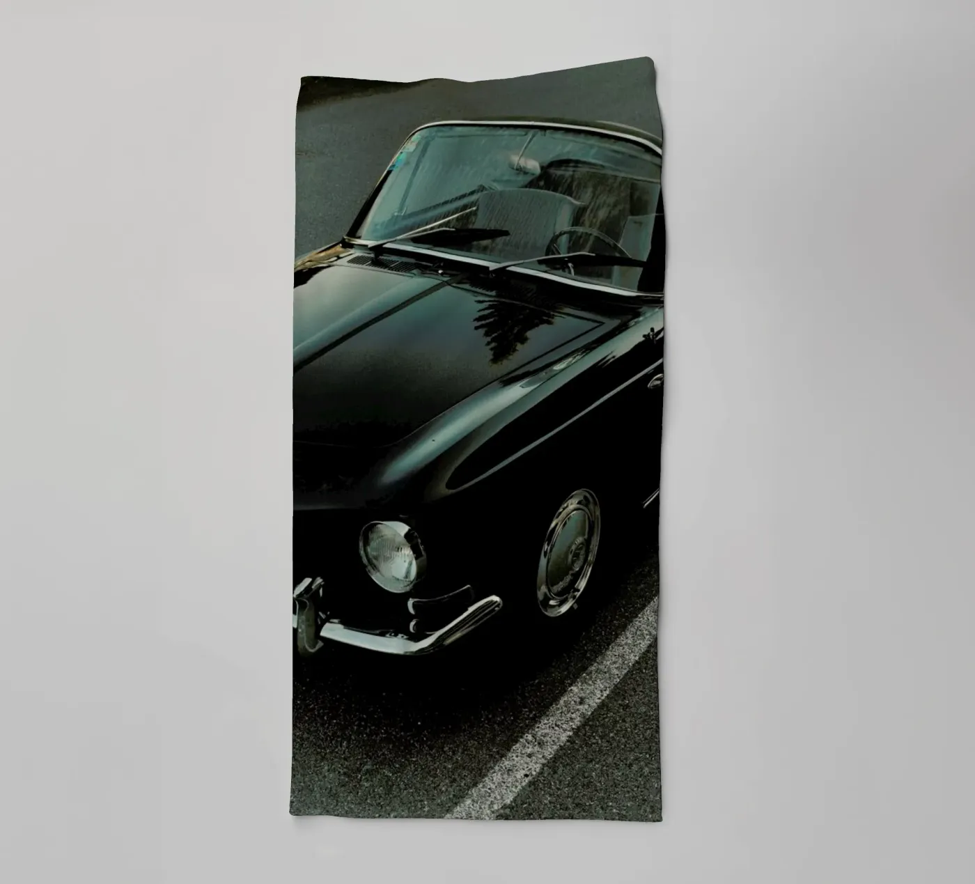 Oldtimer Sundown Handtuch von Sebastian Hilgetag