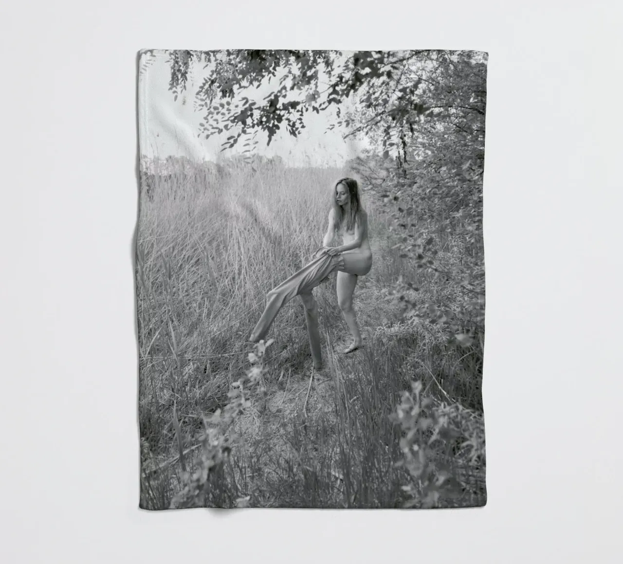 Get Dressed coperta in pile da Chris Abatzis