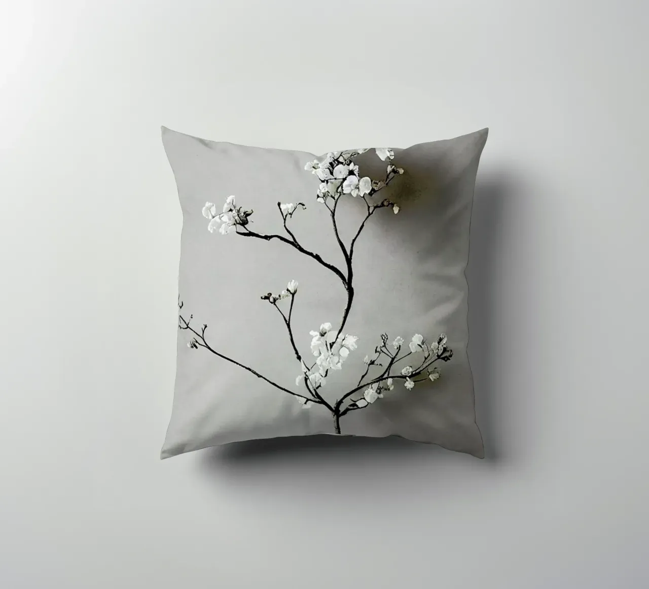 Branch with Blossoms cuscino da treechild