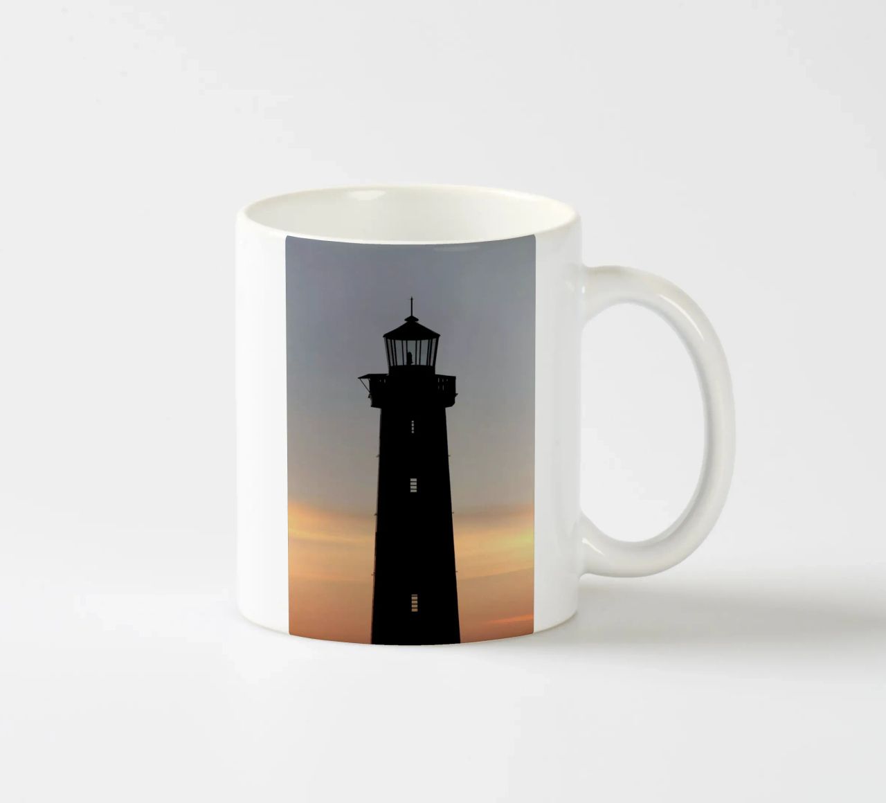 The Perfect Ocean View From The Lighthouse tazza in ceramica da Studio Nahili